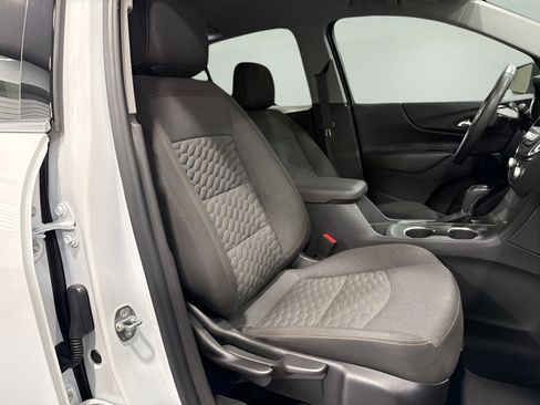 Used 2020 Chevrolet Equinox LT FWD image 14