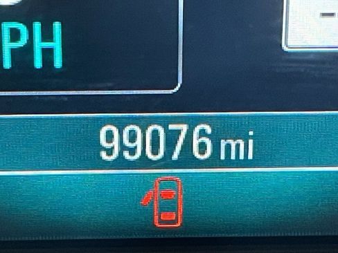 Used 2019 Buick Enclave Essence image 14