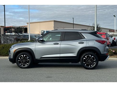 Used 2023 Chevrolet TrailBlazer LT image 7