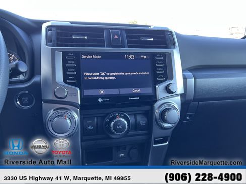 Used 2024 Toyota 4Runner SR5 AWD/4WD image 17