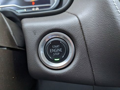 Used 2024 Chevrolet Tahoe LT RWD image 29