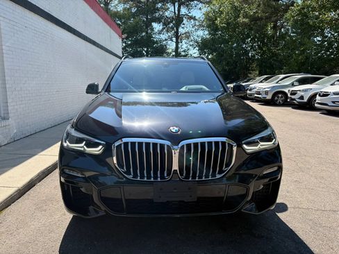 Used 2019 BMW X5 xDrive50i w/ M Sport Package AWD/4WD image 3