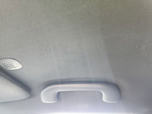 Used 2024 Jeep Compass Trailhawk image 23