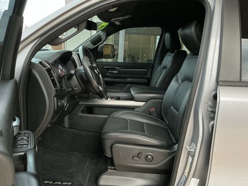 Used 2019 RAM 1500 Sport w/ Level 2 Equipment Group image 7