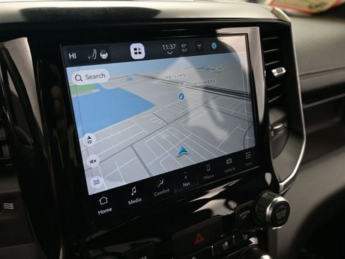 Used 2022 RAM 1500 Laramie image 24