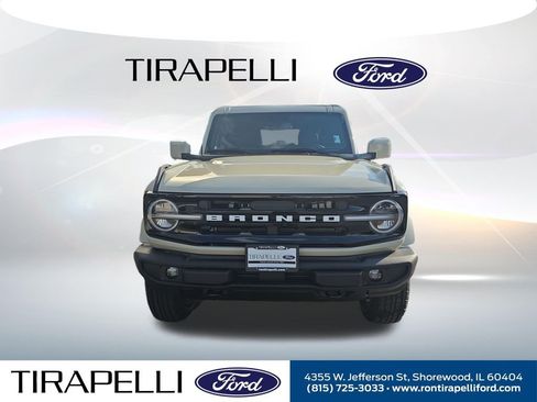 New 2026 Ford Bronco Outer Banks AWD/4WD image 4