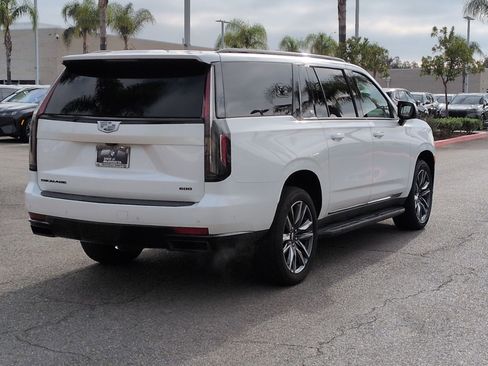 Used 2021 Cadillac Escalade ESV Sport w/ Heavy-Duty Trailer Package image 10