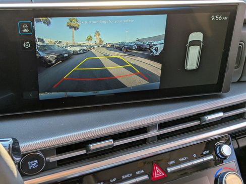 New 2026 Hyundai Santa Fe SE image 11