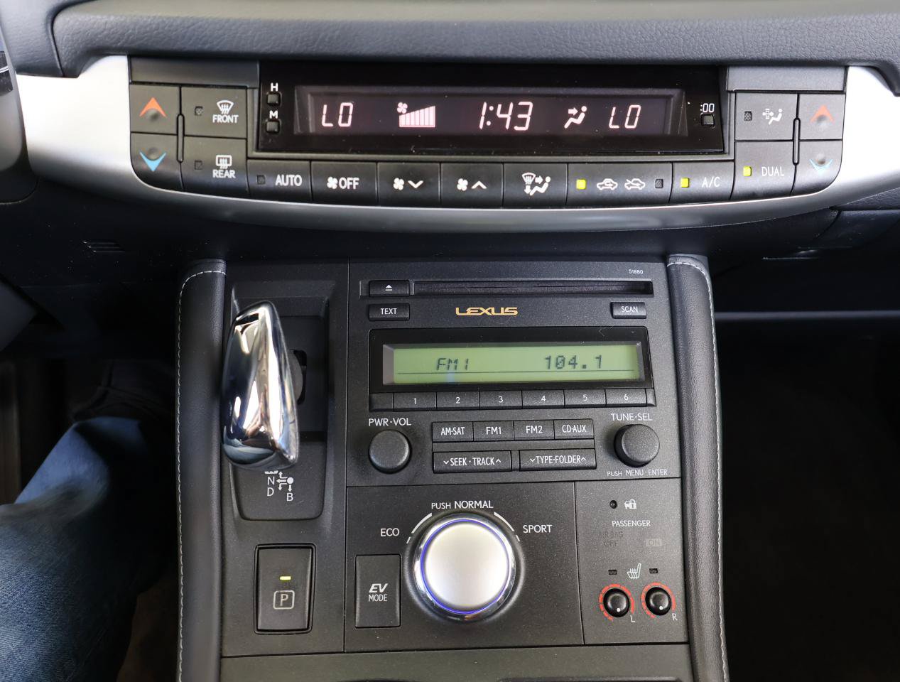 Used 2012 Lexus CT 200h Premium FWD image 44