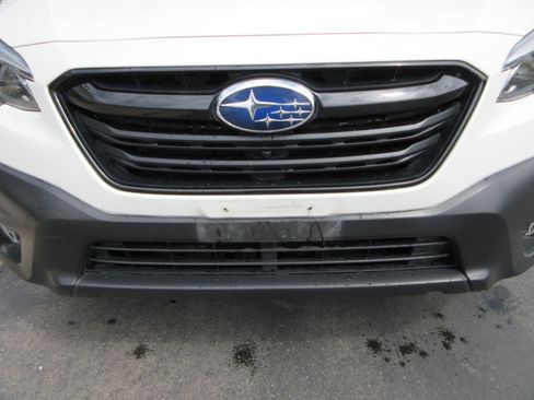 Used 2020 Subaru Outback Onyx Edition XT w/ Popular Package #2 AWD/4WD image 16