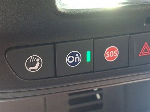 Used 2025 Buick Enclave Sport Touring w/ Super Cruise Package image 25