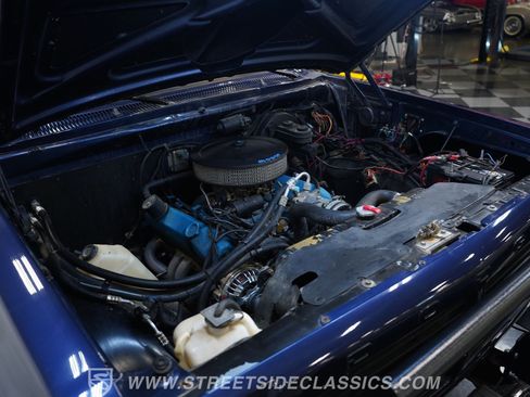Used 1988 Dodge D/W Truck 250 AWD/4WD image 35