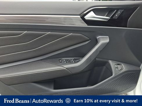 Certified 2024 Volkswagen Jetta SEL FWD image 15