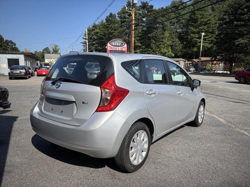 Used 2016 Nissan Versa Note SV image 6