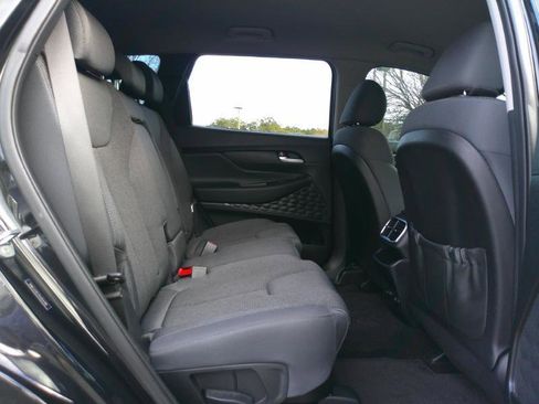 Used 2019 Hyundai Santa Fe SEL image 21