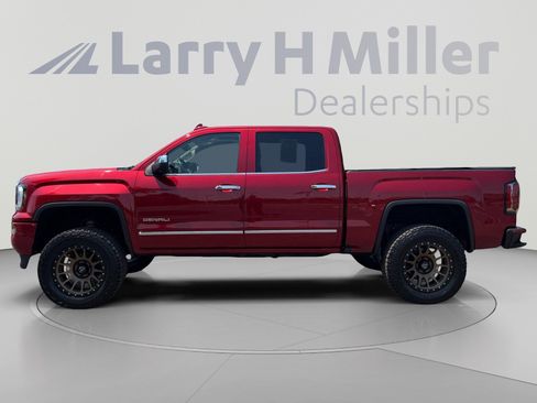 Used 2018 GMC Sierra 1500 Denali w/ Denali Ultimate Package AWD/4WD image 2