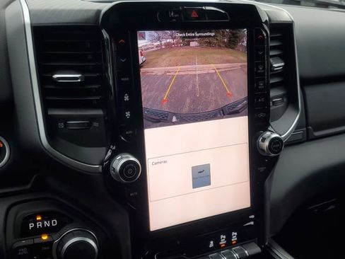 New 2026 RAM 1500 4x4 Crew Cab image 21