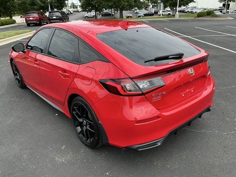 Used 2025 Honda Civic Sport image 8