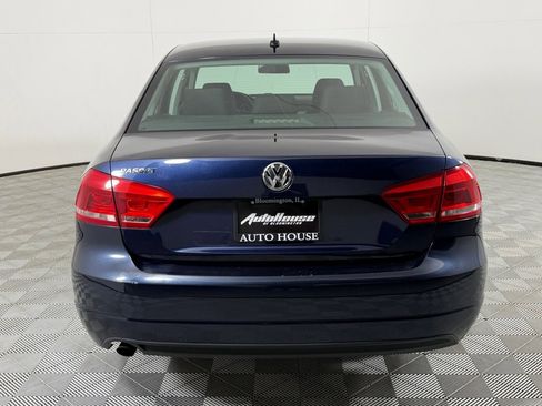 Used 2013 Volkswagen Passat 2.5 S image 5