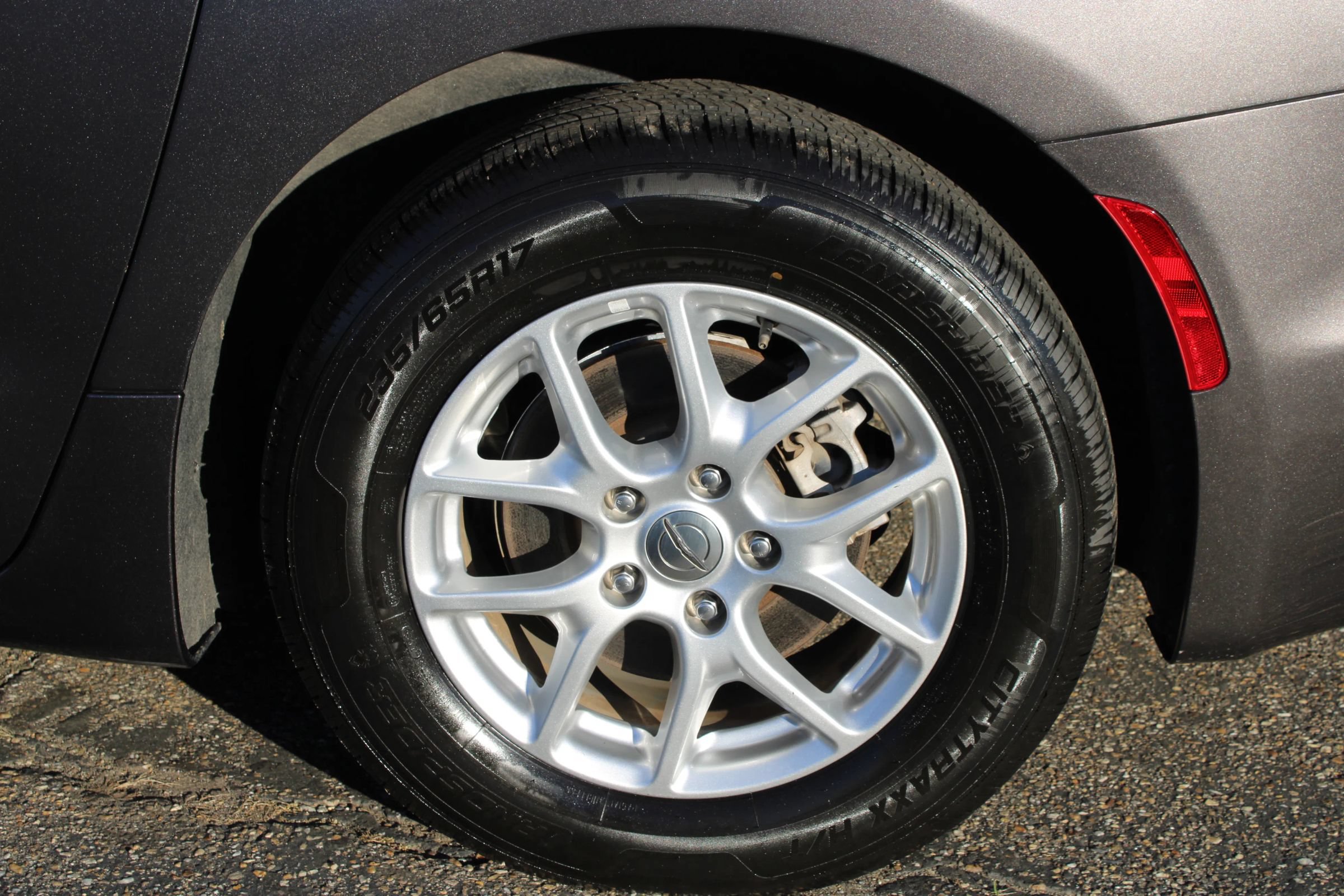 Used 2023 Chrysler Pacifica Touring-L FWD image 25