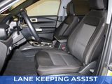 Certified 2022 Ford Explorer XLT image 6