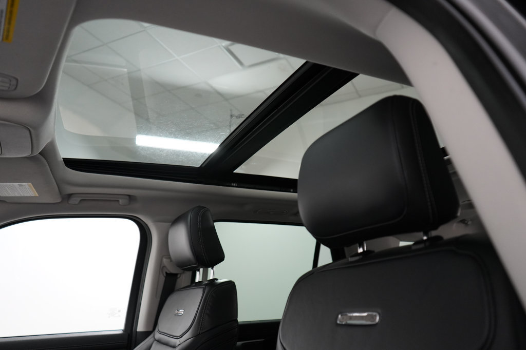 Certified 2025 Ford Expedition Platinum AWD/4WD image 17