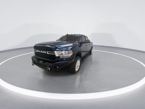 Used 2022 RAM 2500 Big Horn w/ Level A Equipment Group AWD/4WD image 4