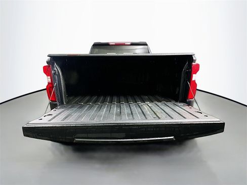 Used 2022 Chevrolet Silverado 1500 LT Trail Boss image 35
