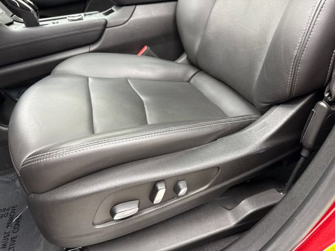 Used 2022 Cadillac XT5 Premium Luxury AWD/4WD image 34