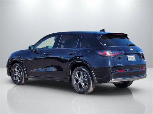 Used 2023 Honda HR-V EX-L image 6