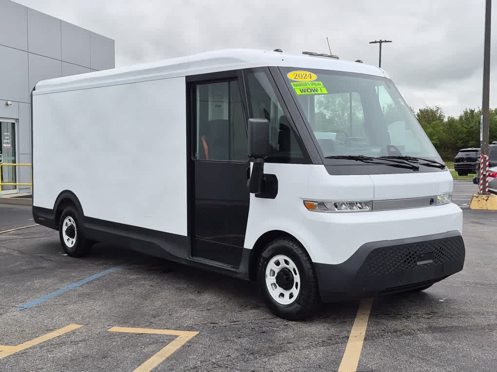Used 2024 Chevrolet Brightdrop 600 w/ Commercial Equipment Package AWD/4WD image 2