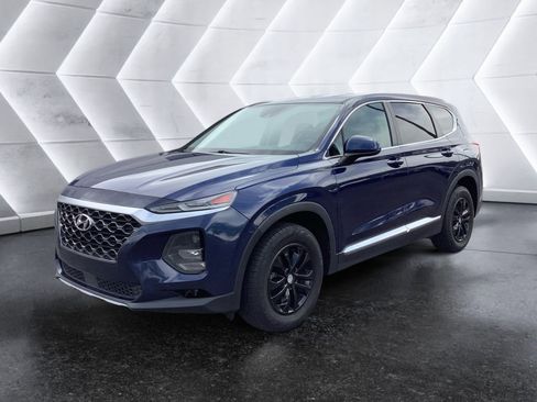 Used 2019 Hyundai Santa Fe SE image 3