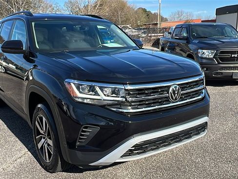 Used 2022 Volkswagen Atlas SE image 3