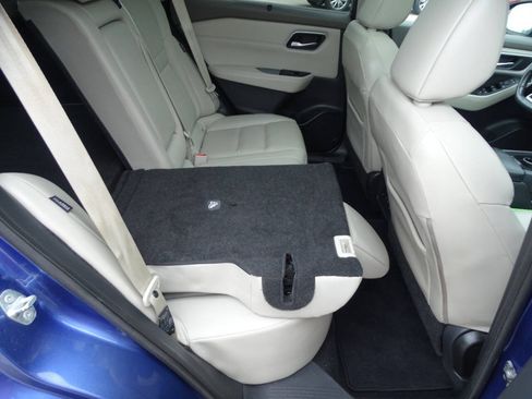Used 2021 Nissan Rogue AWD SV w/ SV Premium Package image 41