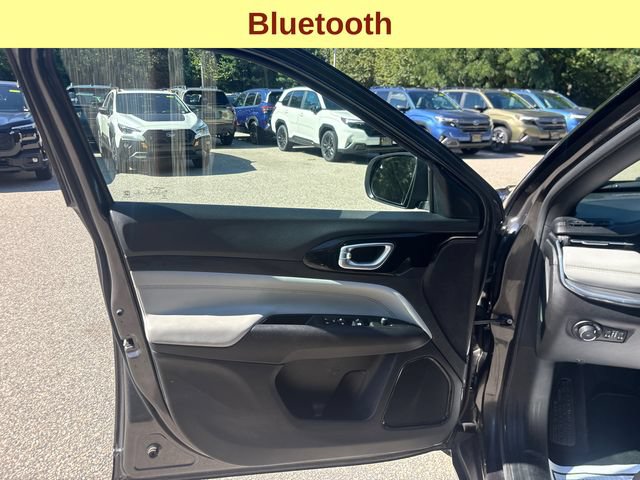 Used 2023 Jeep Compass Limited AWD/4WD image 11