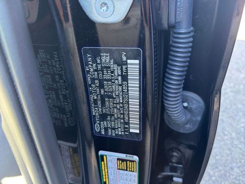 Used 2025 Hyundai Kona SEL image 29