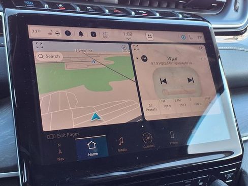 Used 2022 Jeep Grand Cherokee Limited 4xe image 13