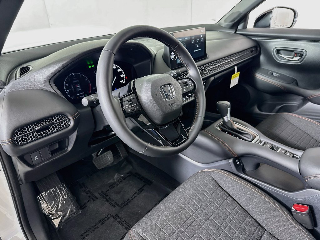 Used 2026 Honda HR-V Sport image 9