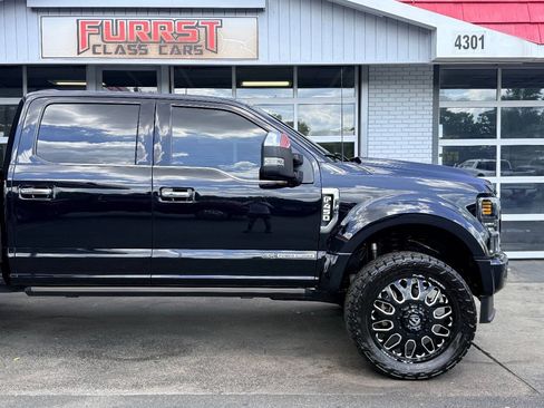 Used 2022 Ford F450 Platinum AWD/4WD image 13