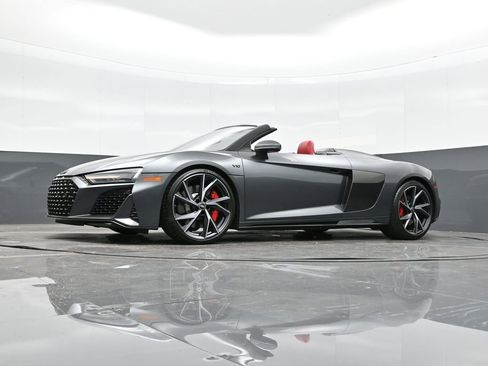Used 2022 Audi R8 V10 image 34