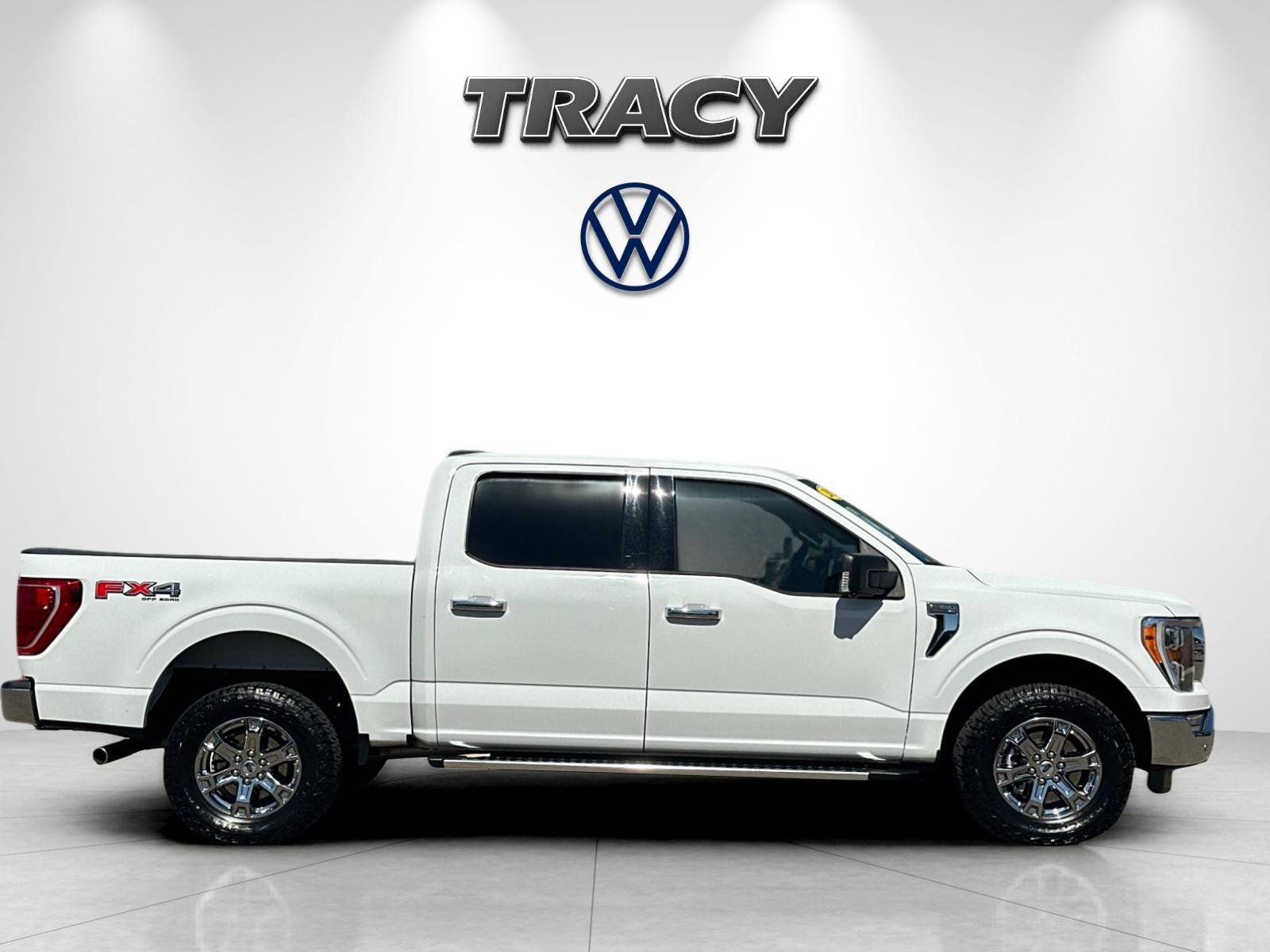 Used 2022 Ford F150 XLT w/ Equipment Group 302A High AWD/4WD image 3