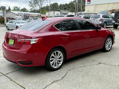 Used 2017 Acura ILX FWD image 9