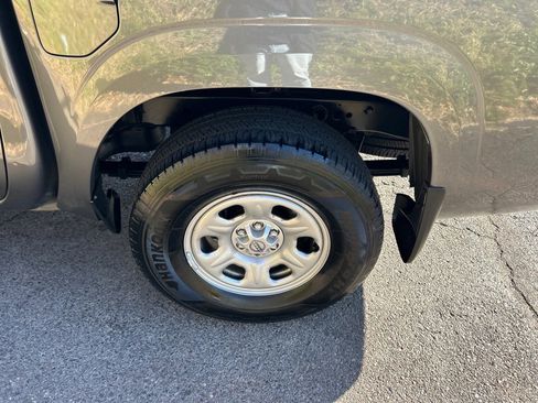 Used 2022 Nissan Frontier S w/ Technology Package image 29