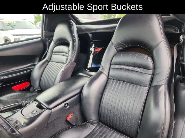 Used 2001 Chevrolet Corvette Convertible w/ Preferred Equipment Group2 RWD image 21