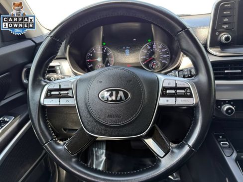 Used 2021 Kia Telluride S AWD/4WD image 12