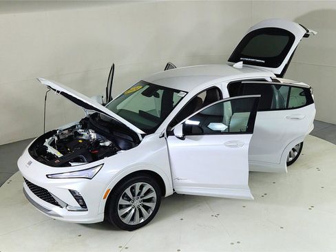 Used 2024 Buick Envista Avenir image 25