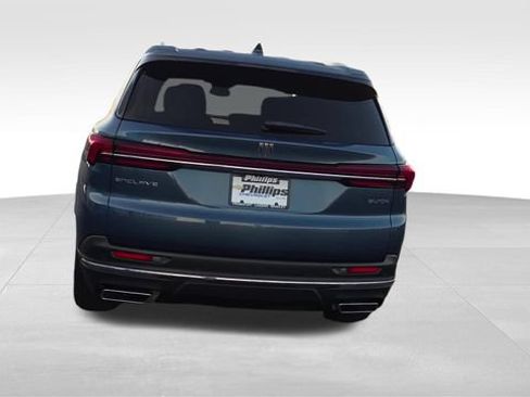Certified 2025 Buick Enclave Preferred FWD image 4