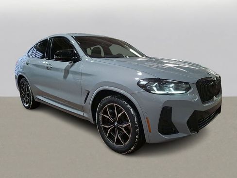 Certified 2023 BMW X4 M40i w/ Premium Package image 3