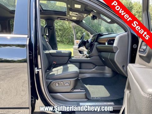 Certified 2025 GMC Yukon XL Denali image 18