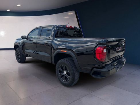 Used 2024 GMC Canyon Elevation RWD image 3
